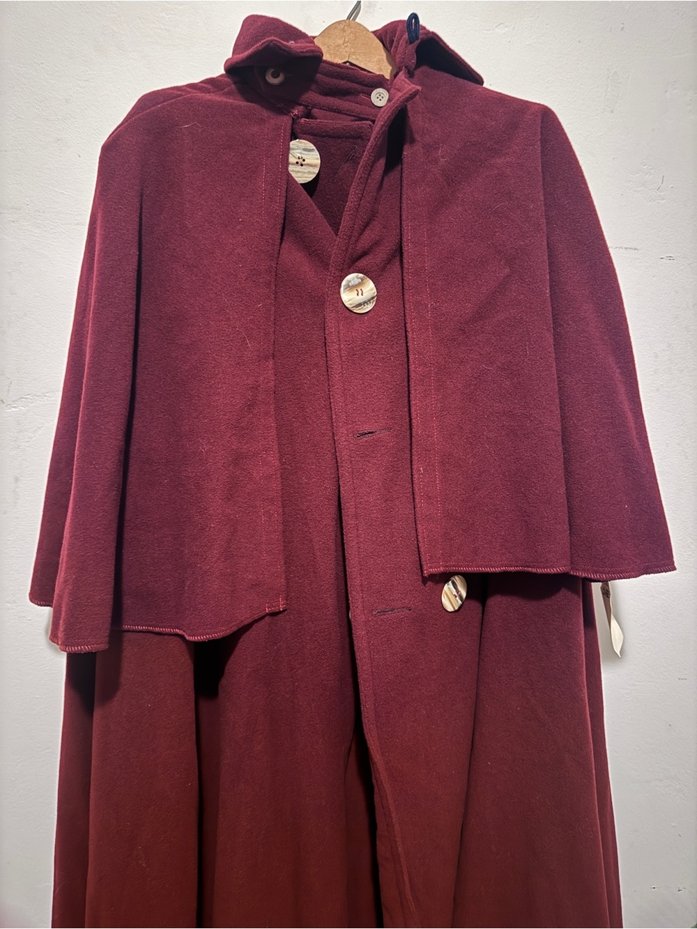 Vintage Victorian Ox Blood Maroon Wool Cloak - Picture 8 of 11